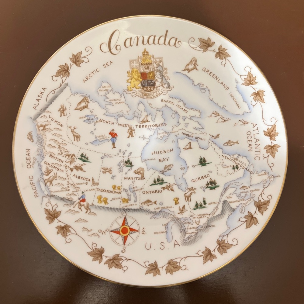 Elegant Canada Map Decorative Plate